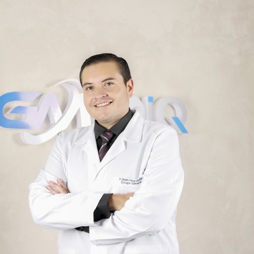 Dr. Sebastián Arteaga C.